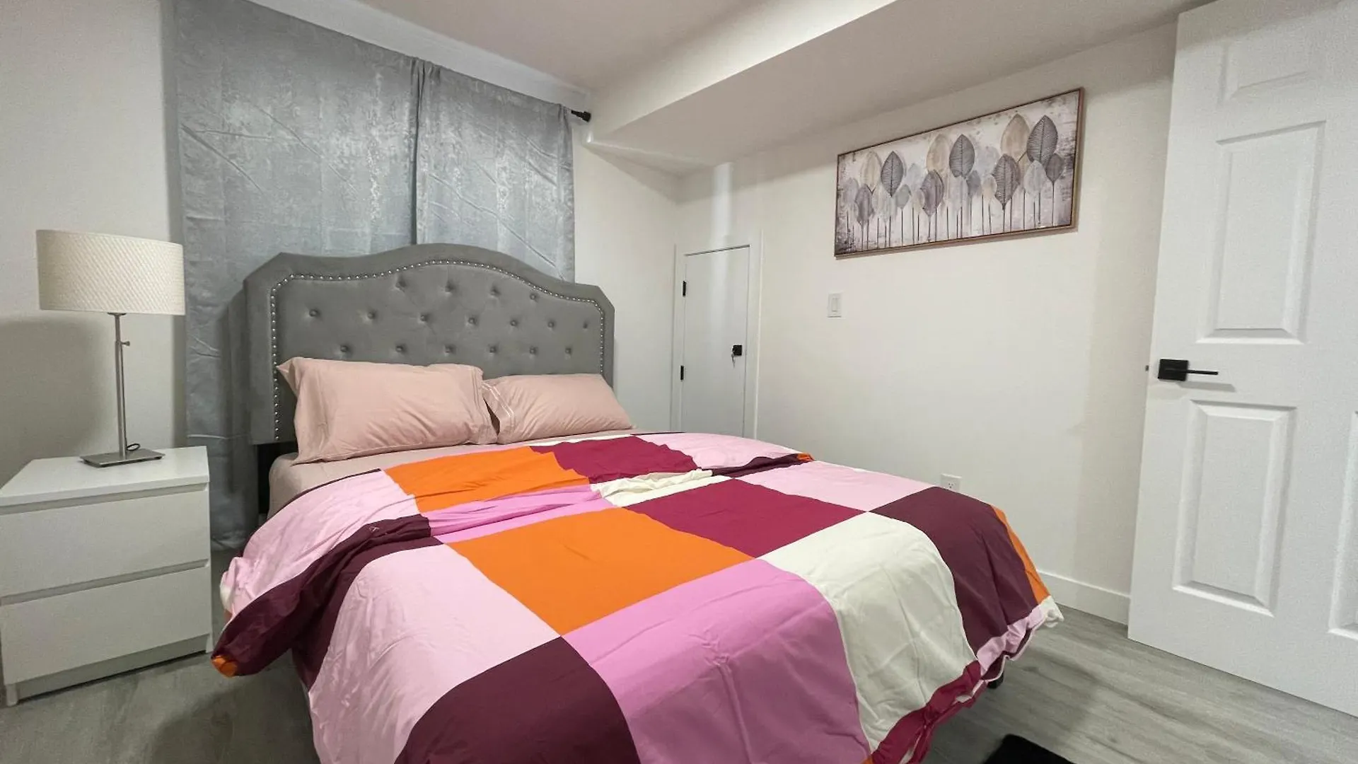 Comfy 2 Bedroom Suite Getaway Edmonton Canada